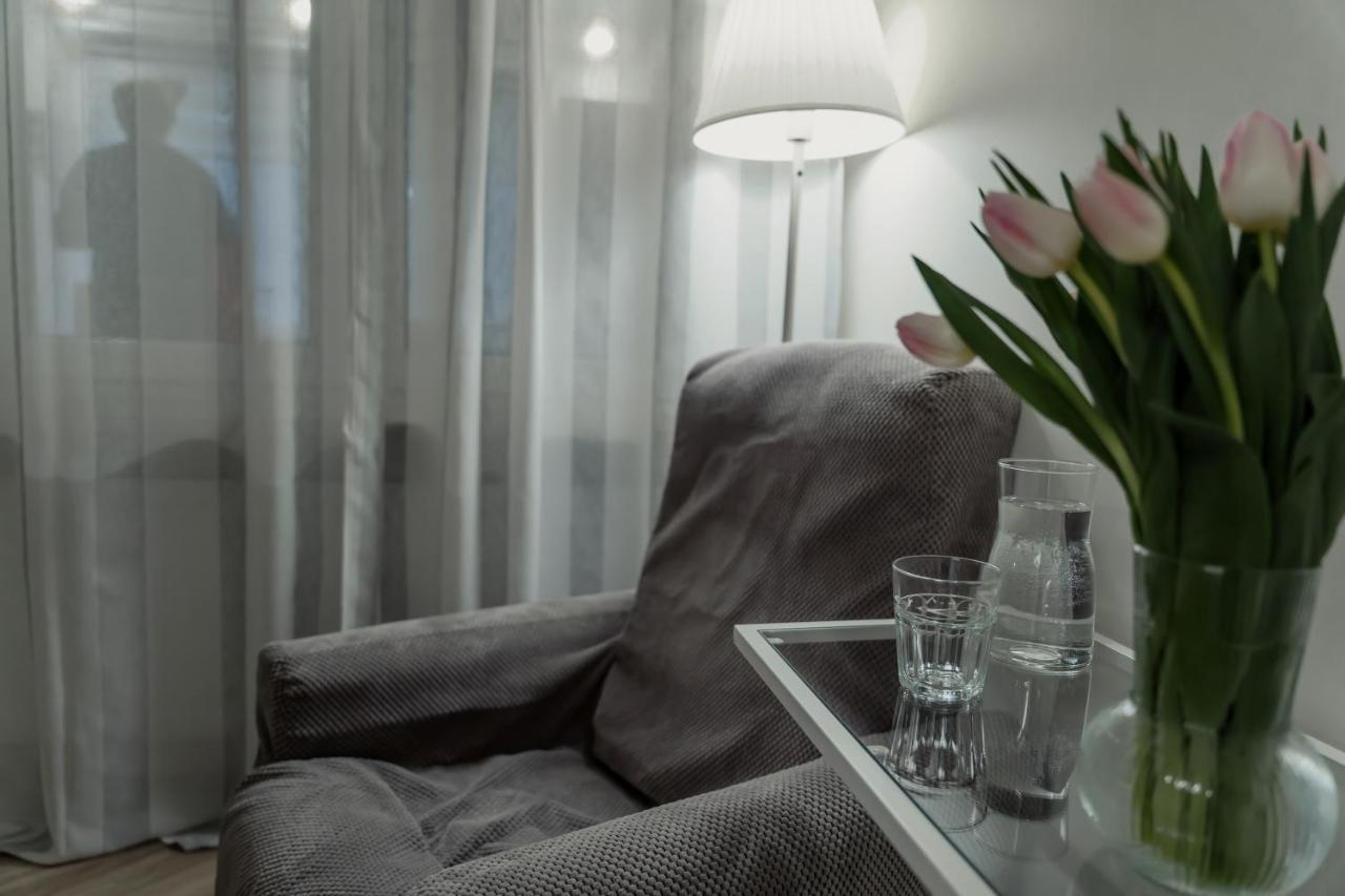 Apartament Zeromskiego 1 ซานดอเมียร์ช ภายนอก รูปภาพ