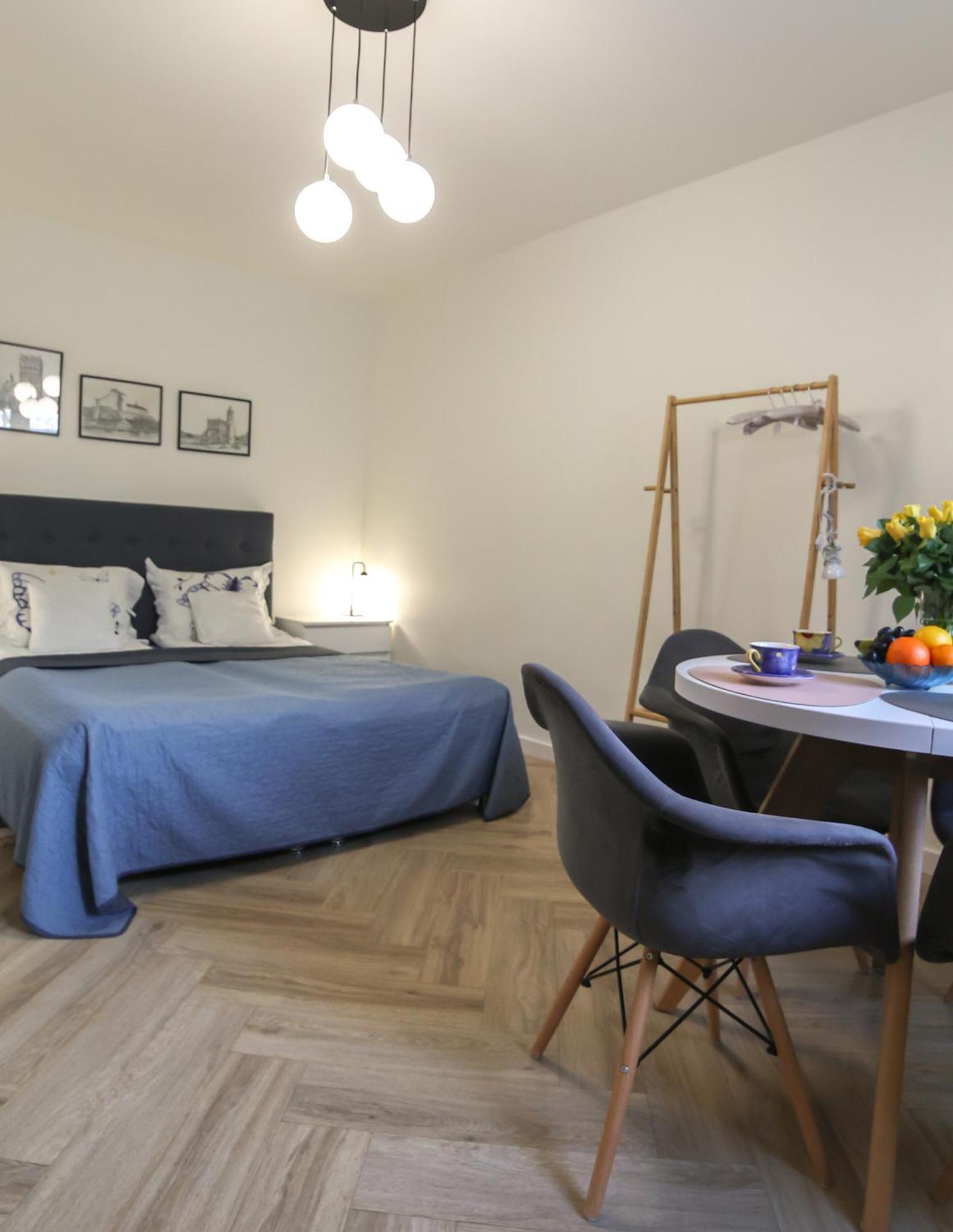 Apartament Zeromskiego 1 ซานดอเมียร์ช ภายนอก รูปภาพ